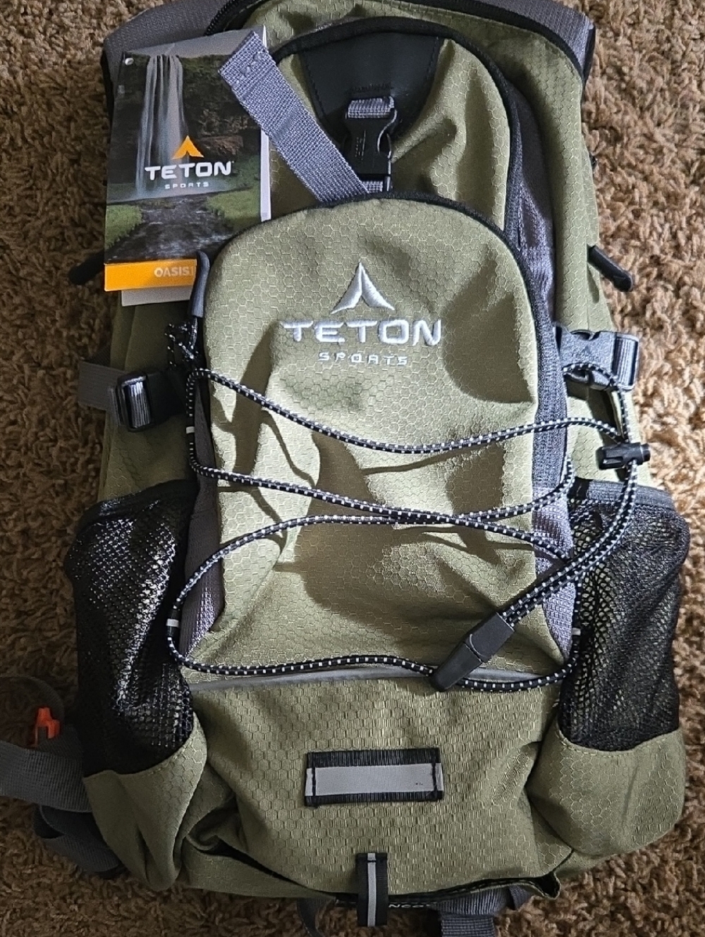 Oasis 1100 Teton Sports Hydration Pack 18L -Green and Grey